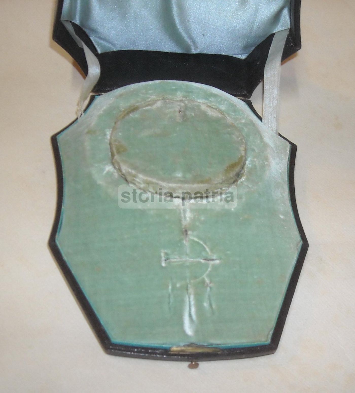 Antico Astuccio Per Gioielli In Forma Triangolare, Napoli