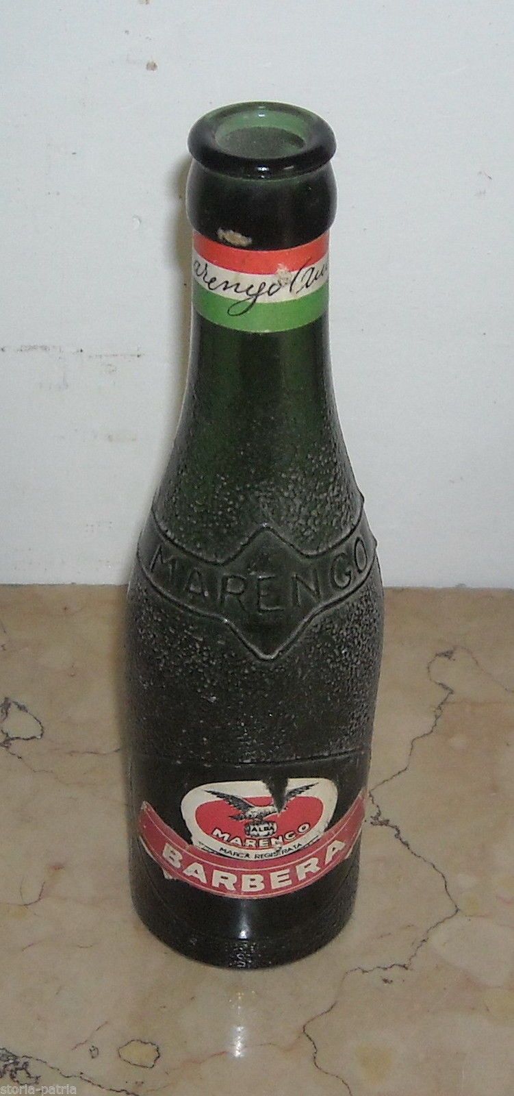 Bottiglia Barbera Antonio Marengo Alba Vintage Tricolore