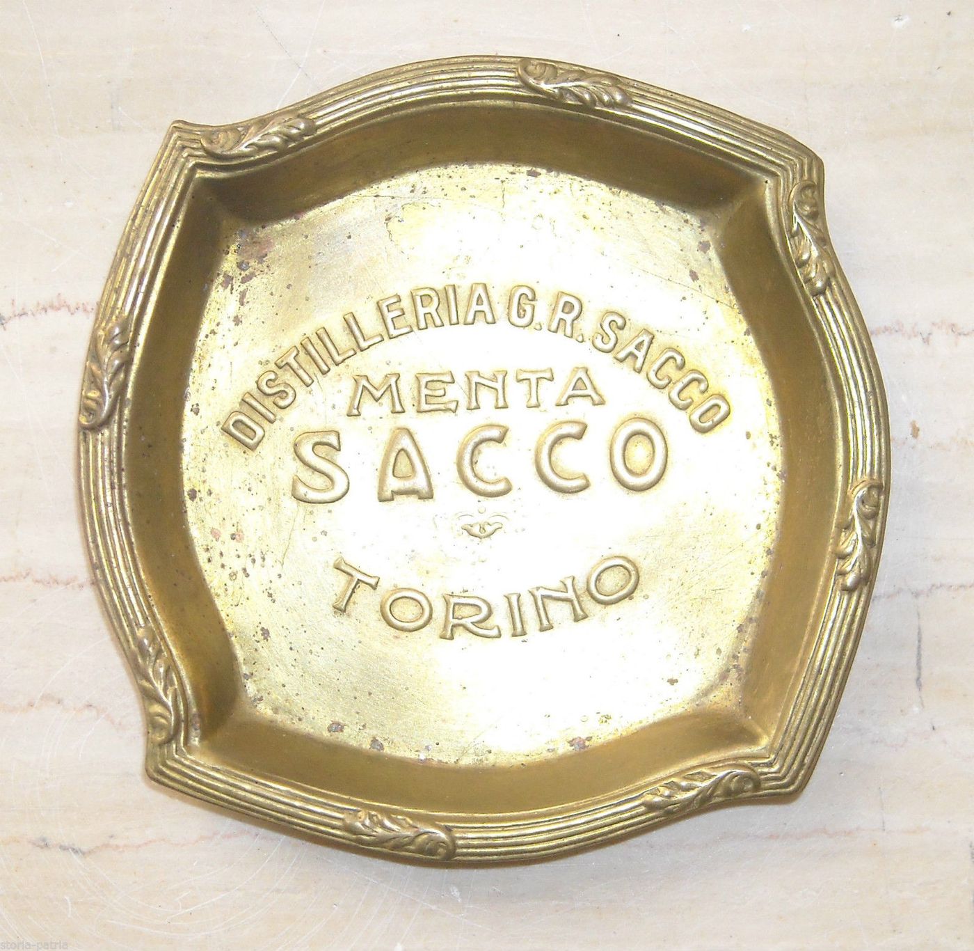 Vassoio Pubblicitario Distilleria Sacco Menta Torino, Anni '30