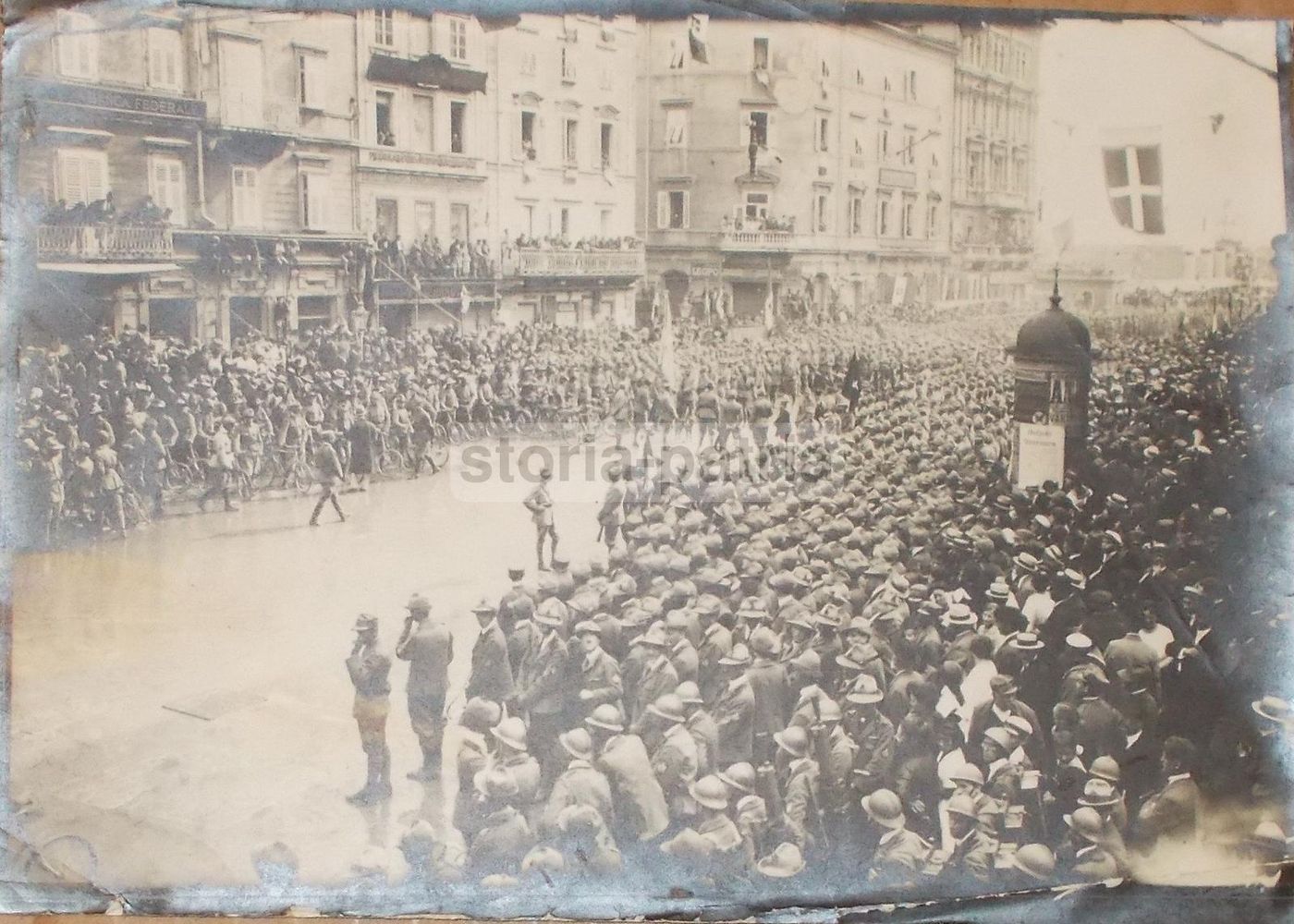 Fotografia Antica Manifestazione Fiume Carnaro Studio Andrioni