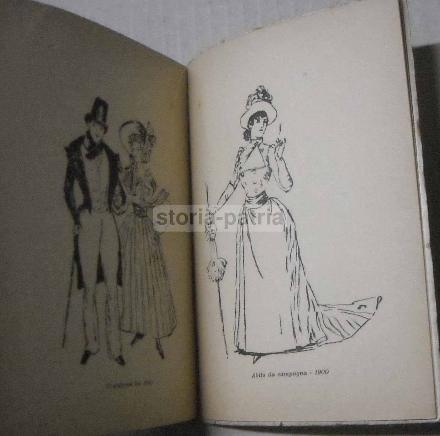 Il Costume Di Esodo Pratelli, 1930 Circa. Enciclopedia Del Cinema, Vol. 5
