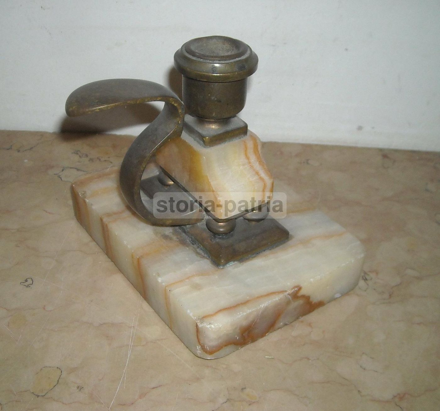 Bugia Porta Candela In Bronzo E Marmo Venato Dell'800