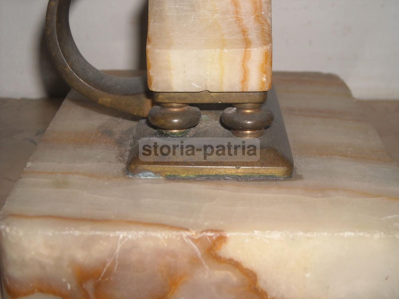 Bugia Porta Candela In Bronzo E Marmo Venato Dell'800