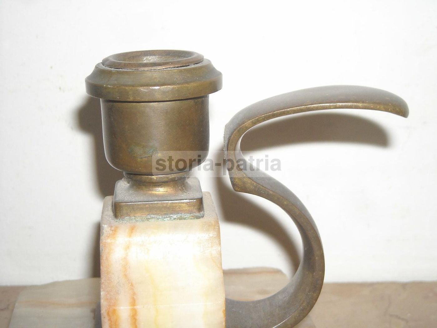 Bugia Porta Candela In Bronzo E Marmo Venato Dell'800