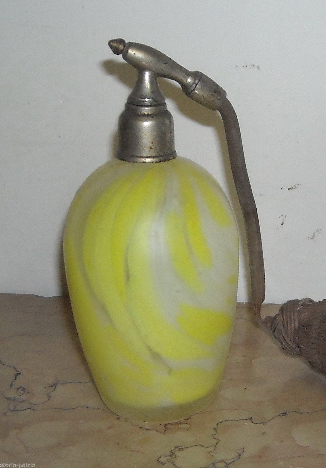 Vaporizzatore Profumo Antico Liberty In Vetro Colorato Murano