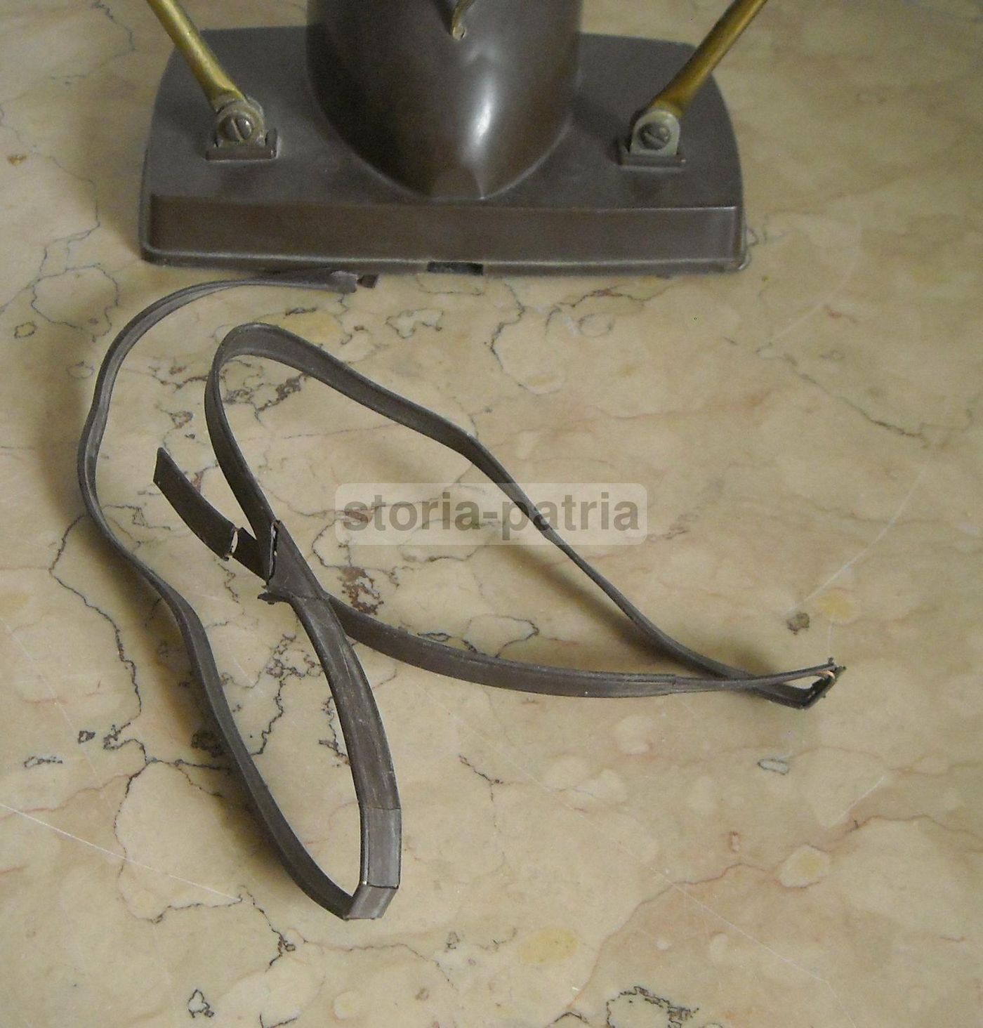 Antenna Radiotelevisiva Vintage Rembrandt FM, Anni '50