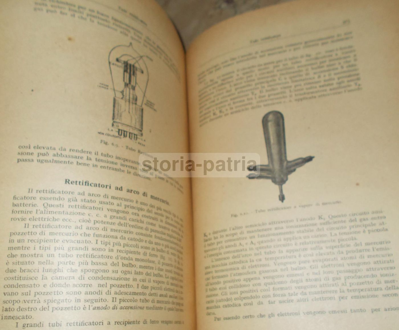 Radiotecnica. Vol. II: Tubi Elettronici. Ernesto Montù. Hoepli, 1946