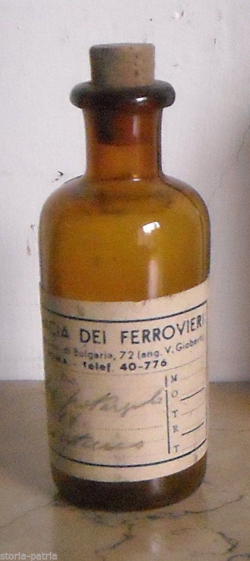 Flacone In Vetro Della Farmacia Dei Ferrovieri Di Roma, Prima Metà Del Novecento