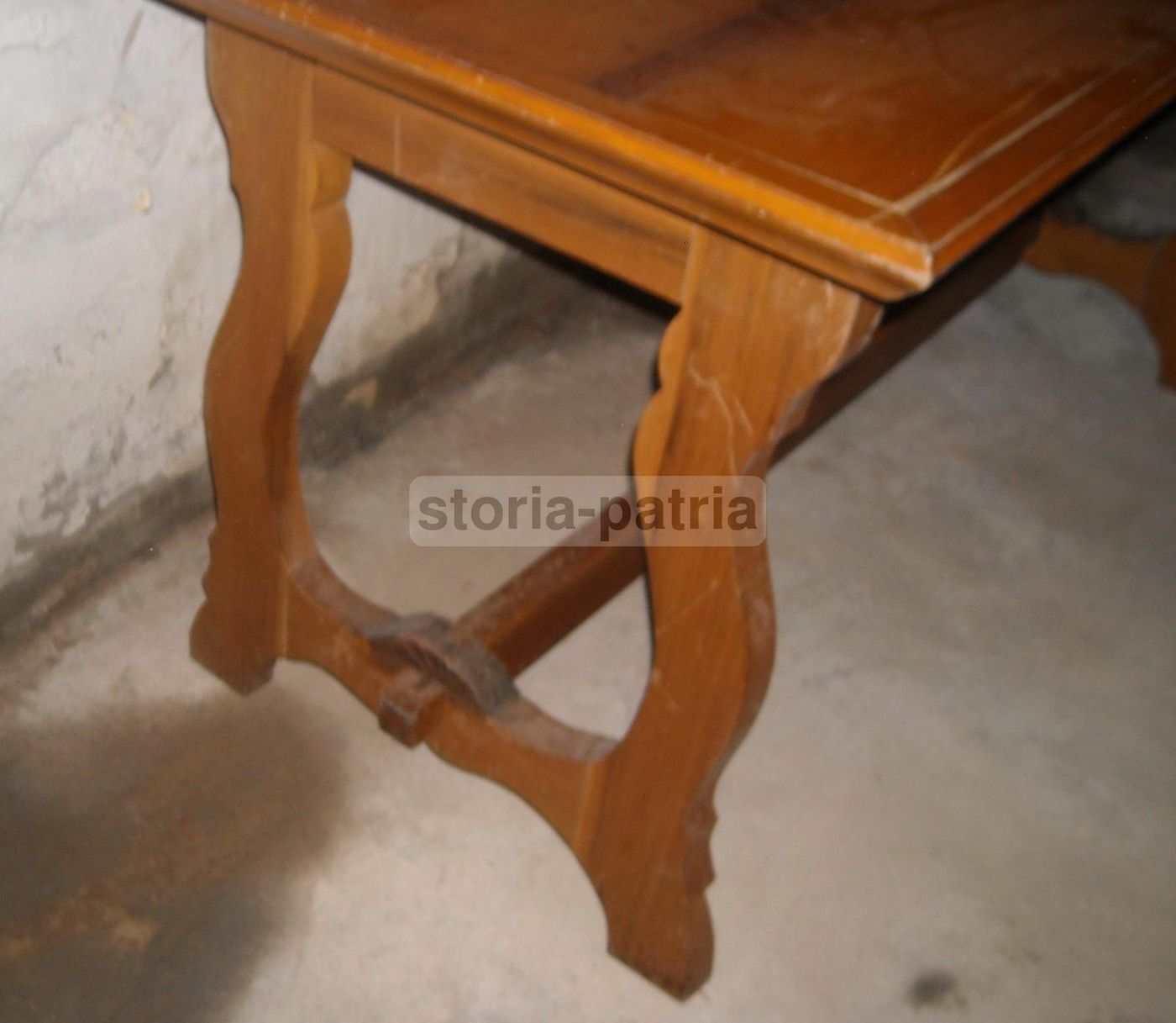 Tavolo Scrittoio Stile Fratino In Legno Massello Da Restaurare