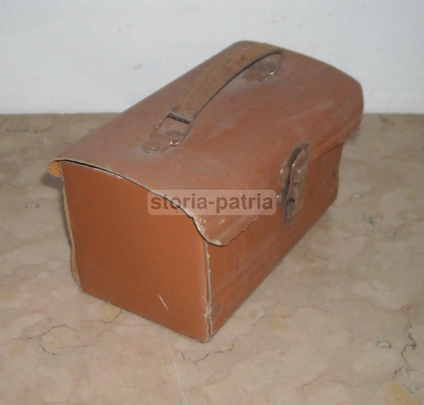 Cestino Scolastico Vintage Anni '30 '60 In Cartone Pressato A Forma Di Valigetta