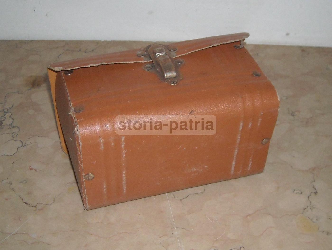 Cestino Scolastico Vintage Anni '30 '60 In Cartone Pressato A Forma Di Valigetta