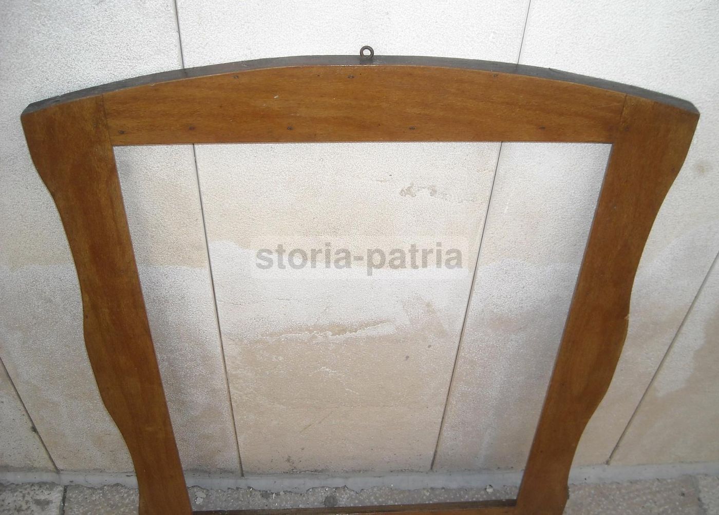 Antica Cornice Sinuosa, Primi '900, Legno Di Noce, 83x65 Cm