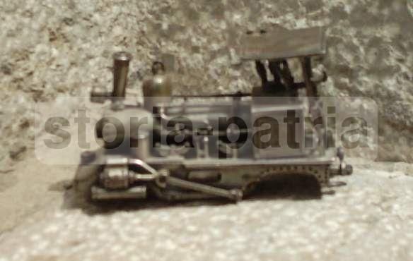 Miniatura Locomotiva Antica Unoaerre Argento Da Collezione