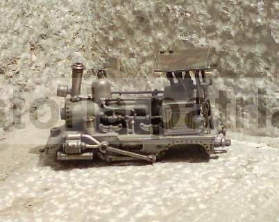 Miniatura Locomotiva Antica Unoaerre Argento Da Collezione