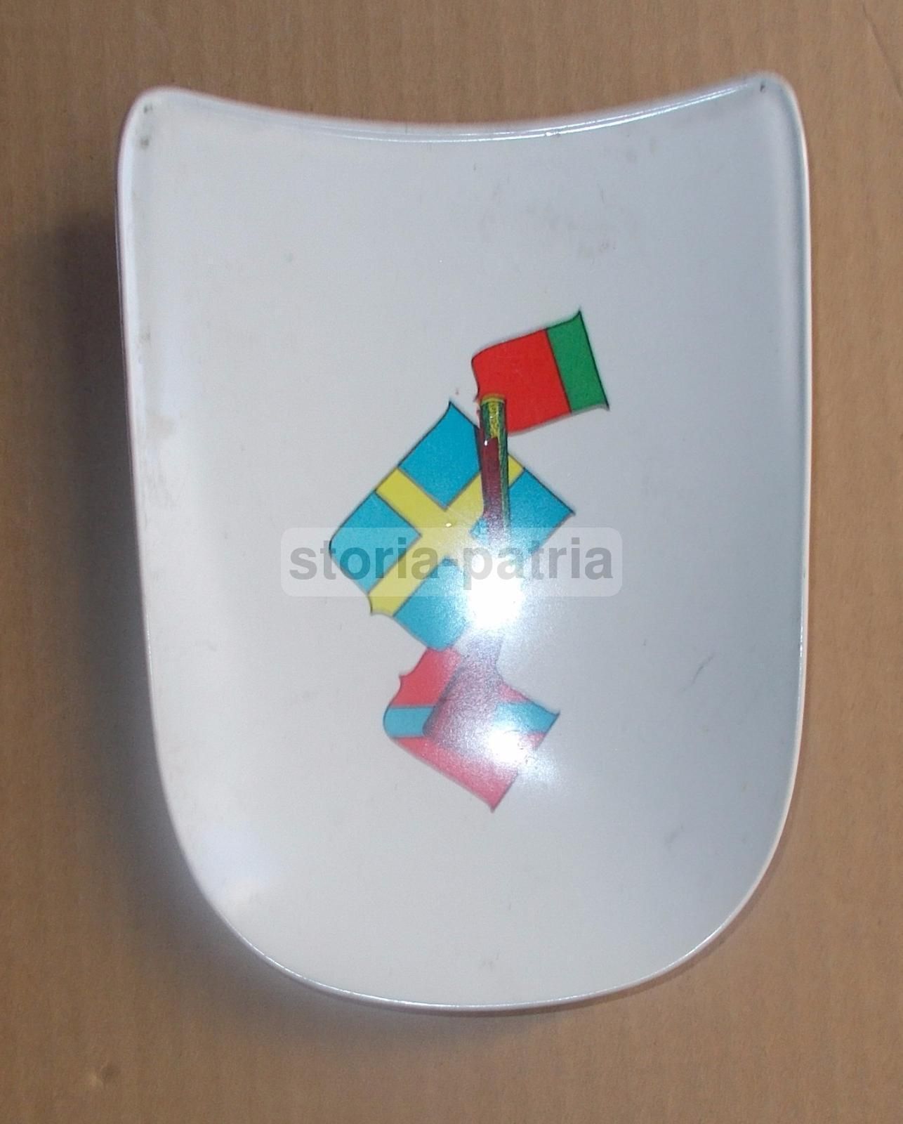 Soprammobile Araldico Con Stemmi E Fucile, Anni '60 '70, Cav Service