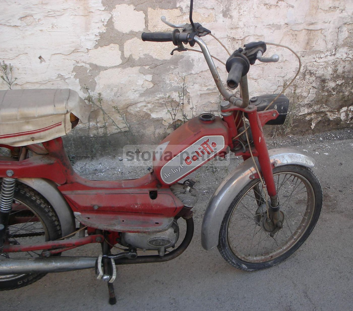 Moto d'Epoca Califfo De Luxe Anni '70 Da Restaurare