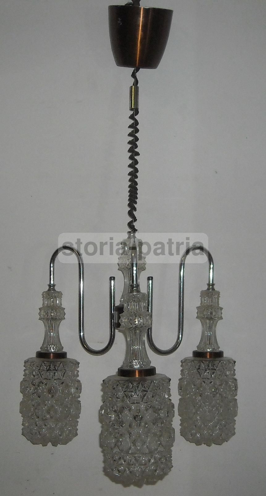 Lampadario Vintage Anni '60 Con Vetri Bugnati A Tre Luci