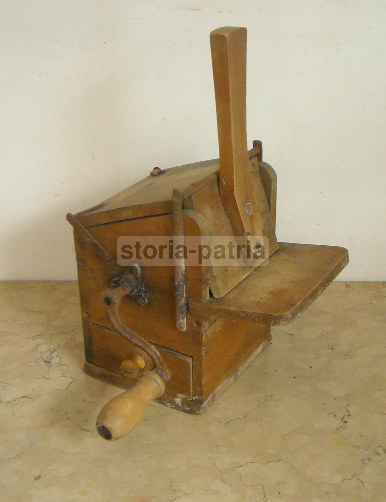 Grattugia Antica Cantoni In Legno, Primi '900