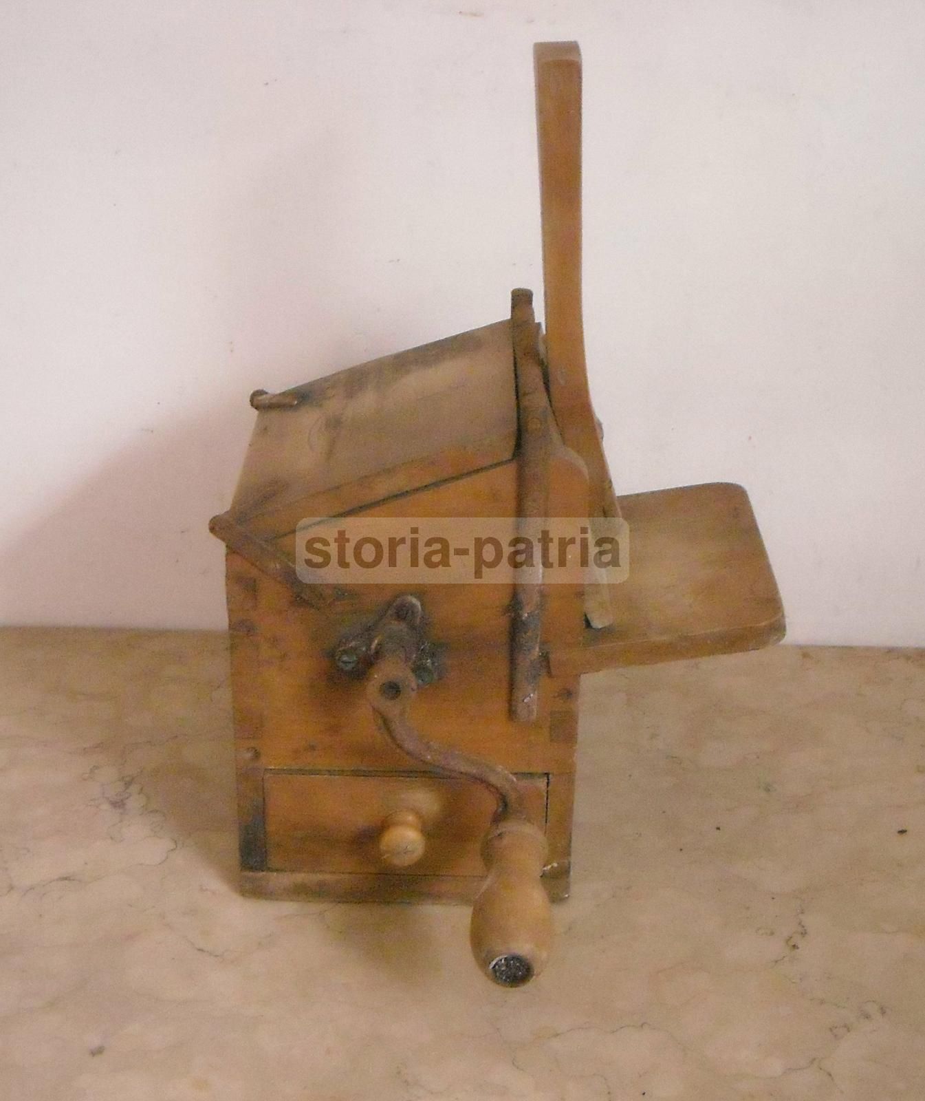 Grattugia Antica Cantoni In Legno, Primi '900