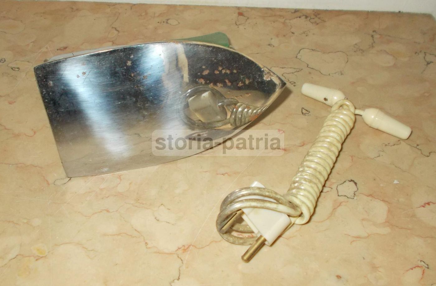 Ferro Da Stiro Elettrico Vintage Uni Anni 50 60 Da Viaggio