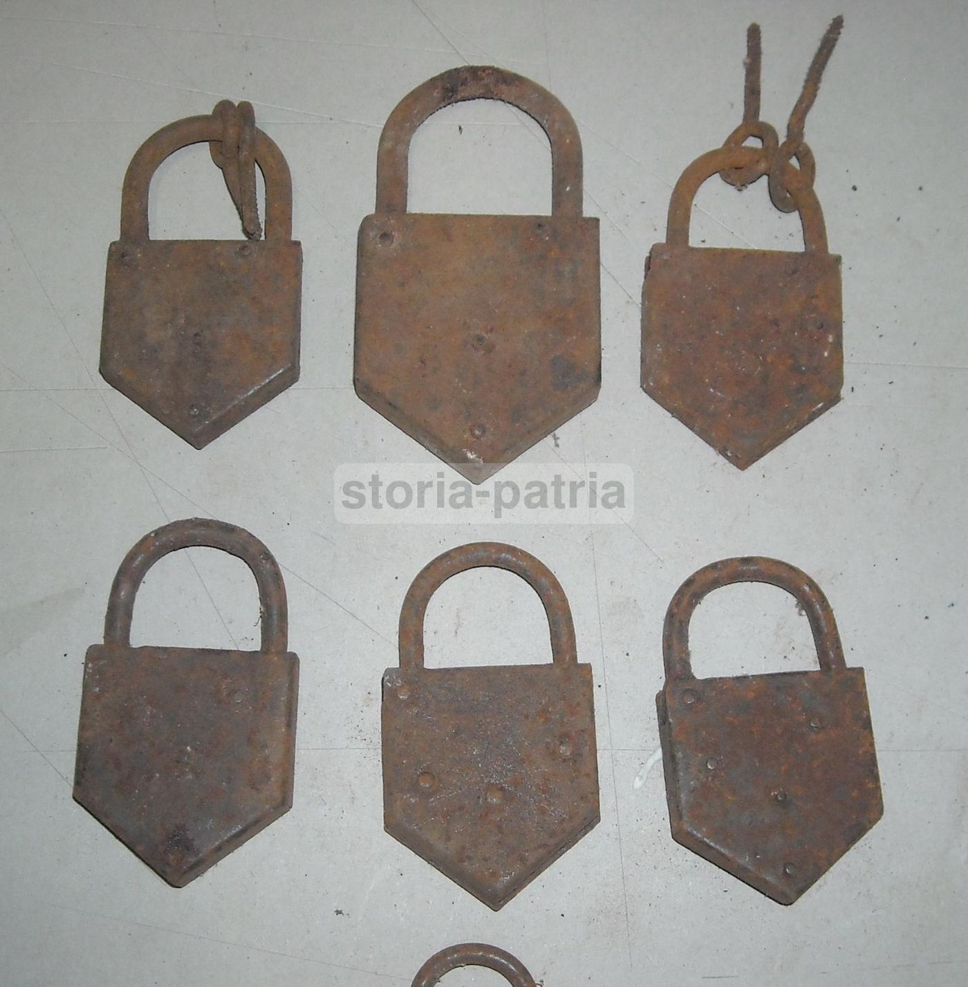 7 Lucchetti Antichi In Ferro, Fine '800   Inizio '900