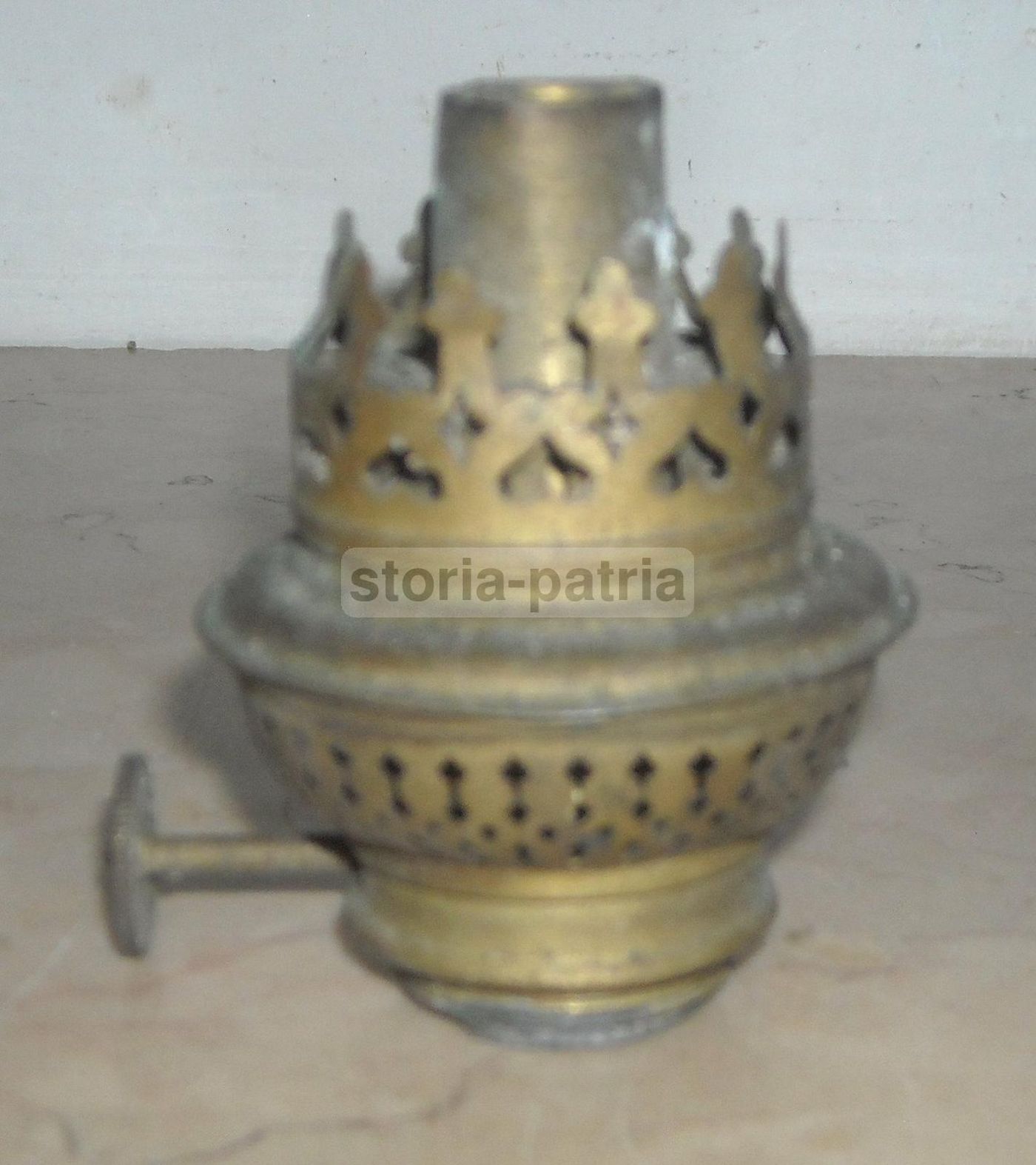 Meccanismo Antico Per Lume A Petrolio In Ottone