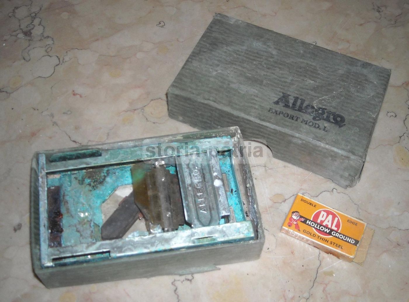 Affilatore Lamette Da Barba Vintage Anni '50 Con Astuccio Allegro Export Mod.L