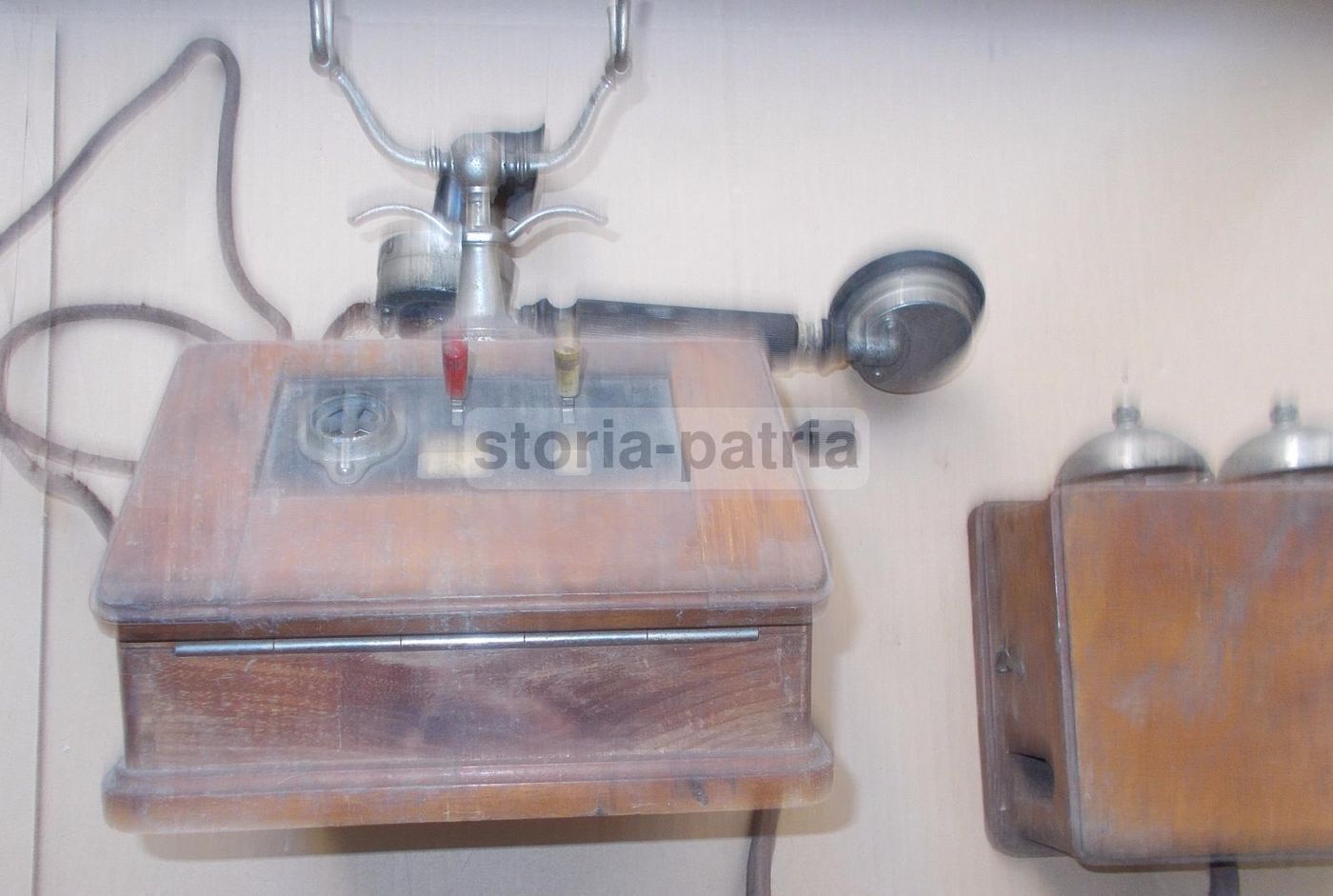 Antico Telefono Con Suonerie, Fine '800   Inizio '900