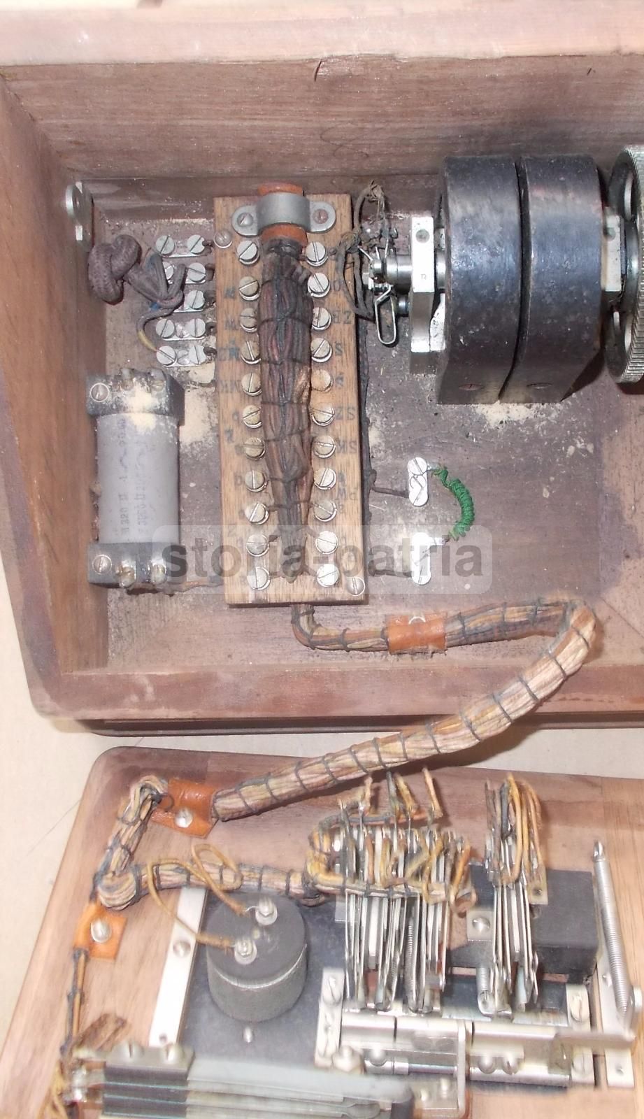 Antico Telefono Con Suonerie, Fine '800   Inizio '900