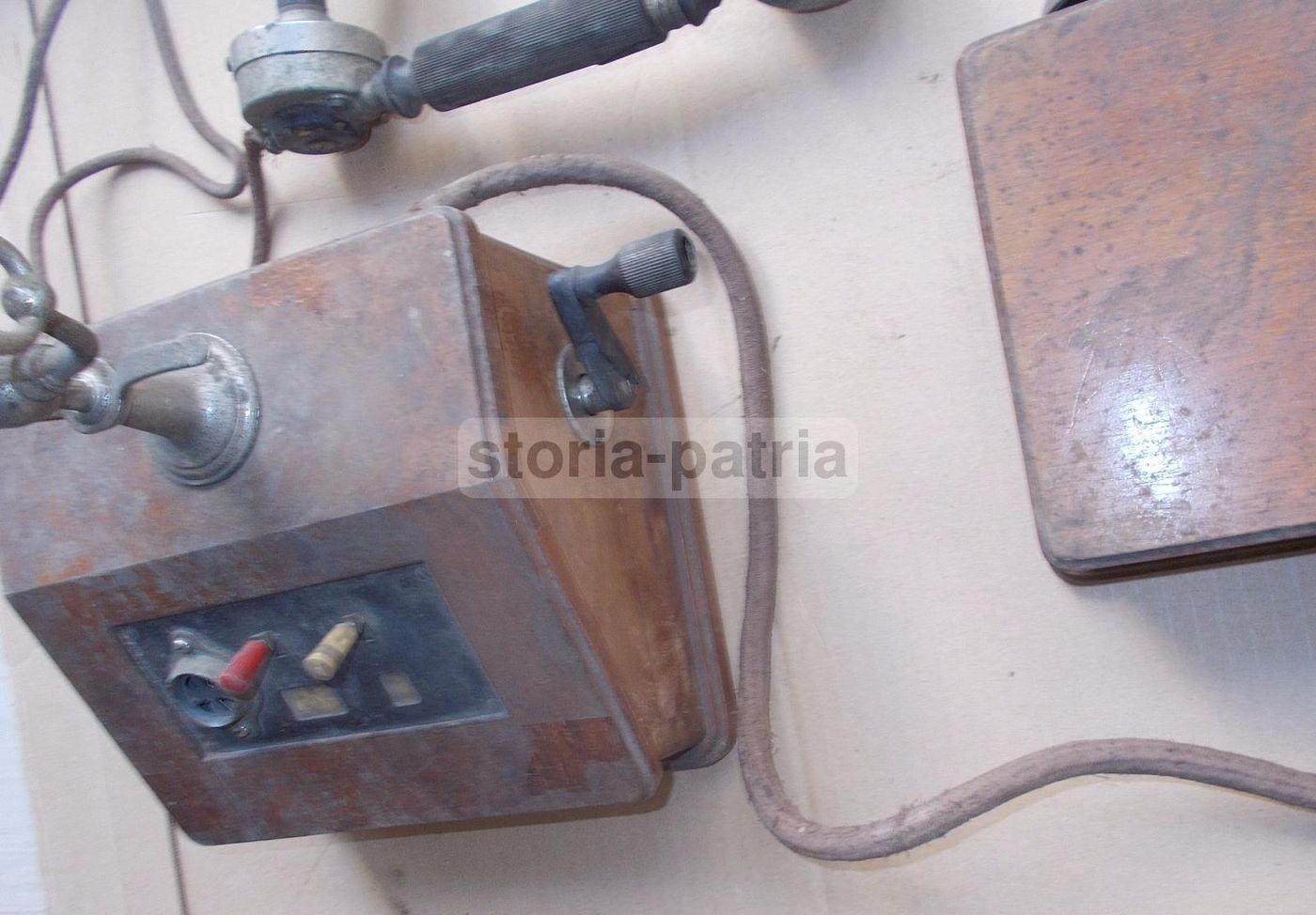 Antico Telefono Con Suonerie, Fine '800   Inizio '900