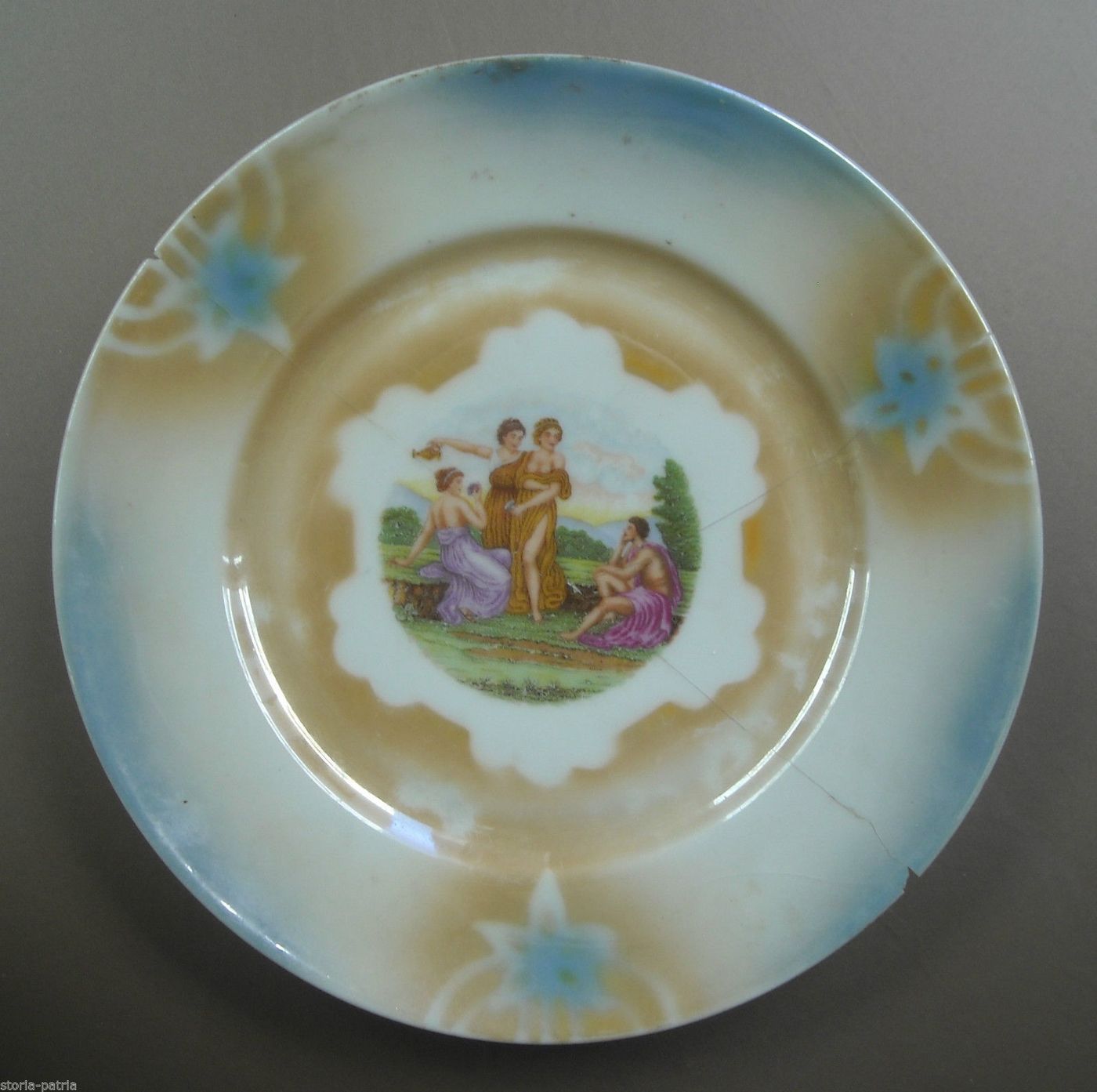 Piatto Richard Ginori In Porcellana Con Decoro Mitologico E Floreale, Anni '20