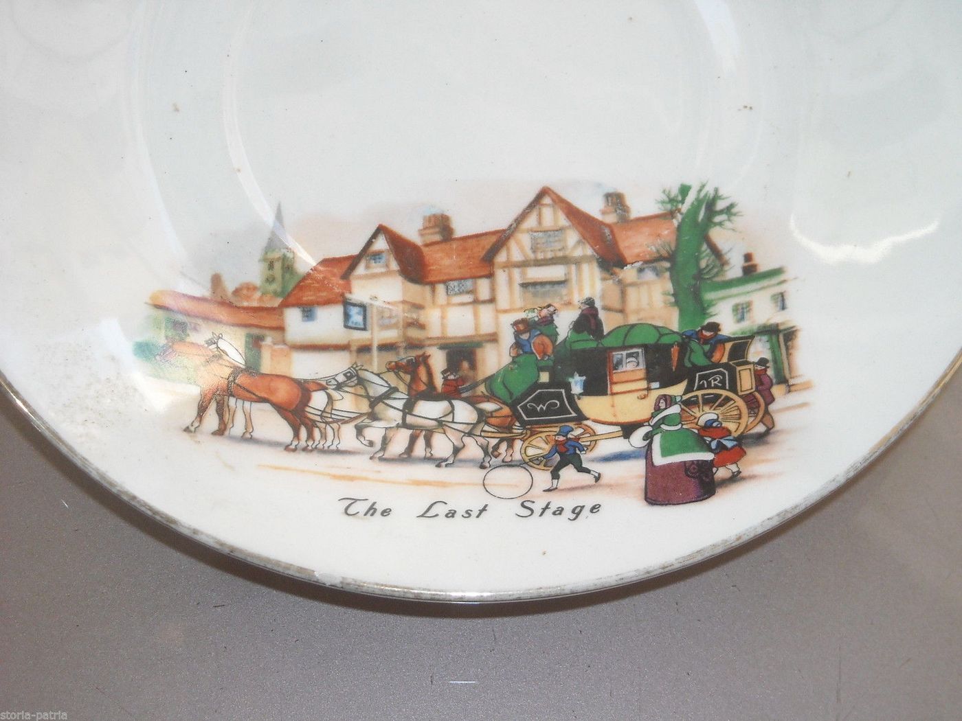 Piatto In Ceramica Pagnossin Treviso Con Scena Di Diligenza, Anni '50 '60