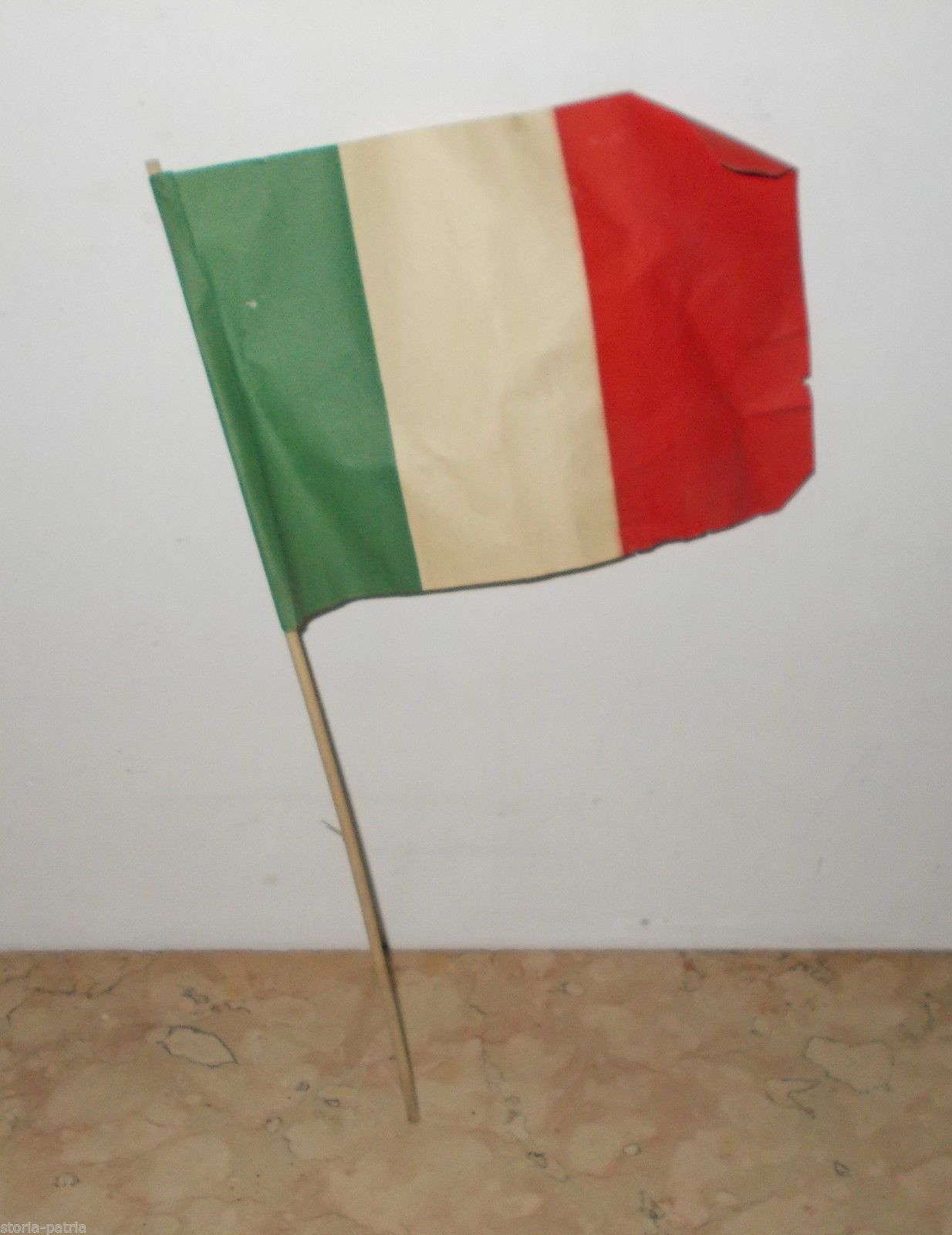Bandierina Tricolore Italiana d'Epoca, Anni '20 '40