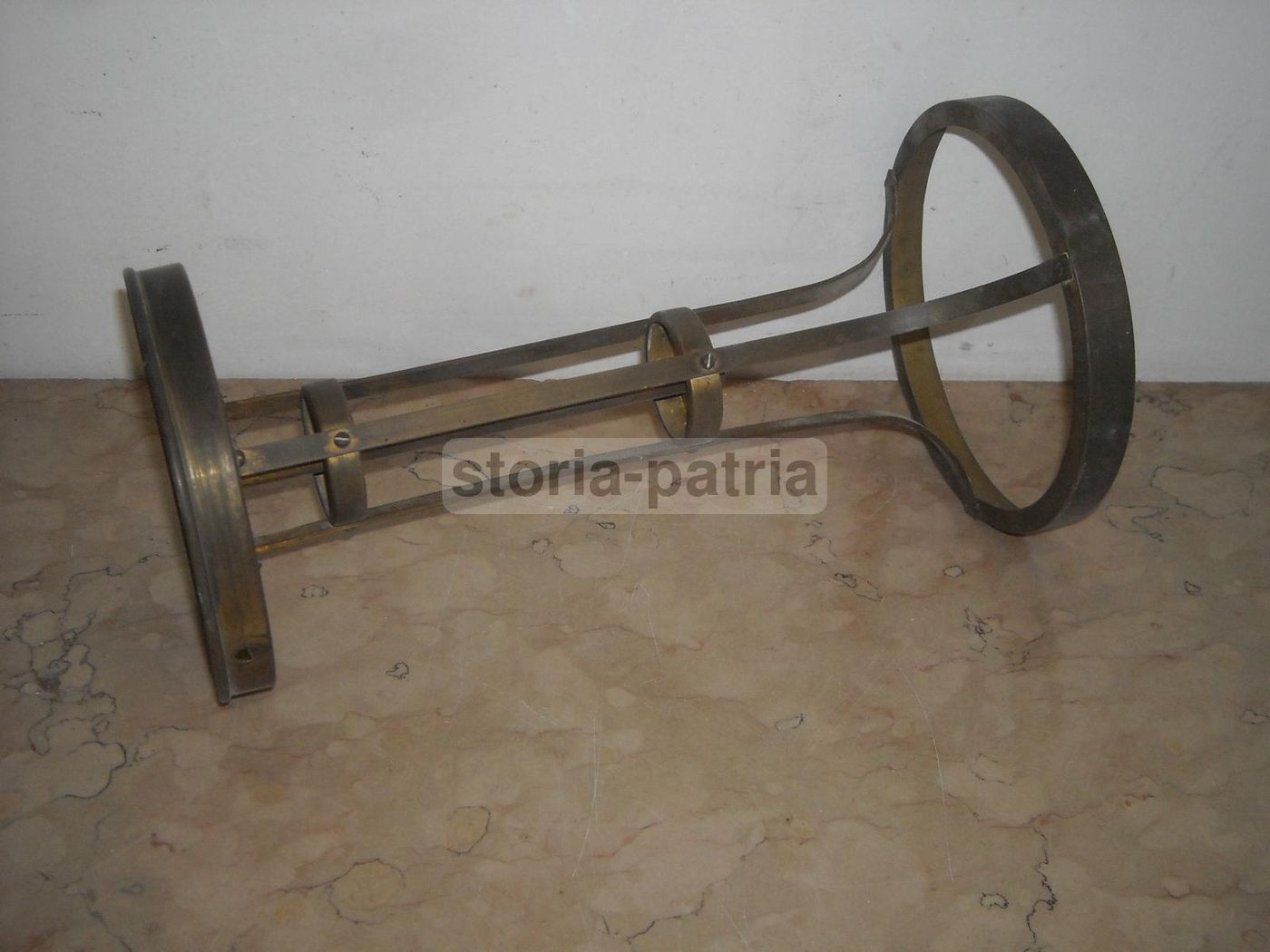 Base Per Lampada Liberty In Ottone, Primi '900
