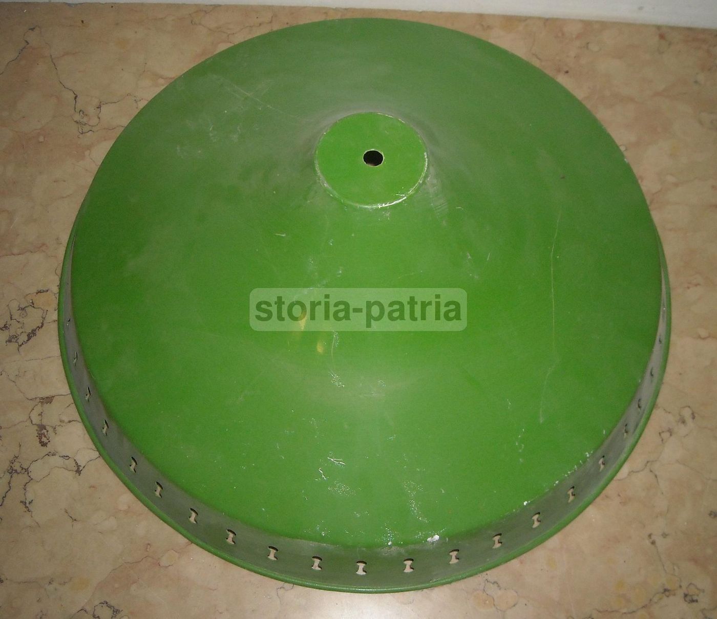 Coppa Per Lampada Vintage In Latta Laccata Verde Anni '30 '60