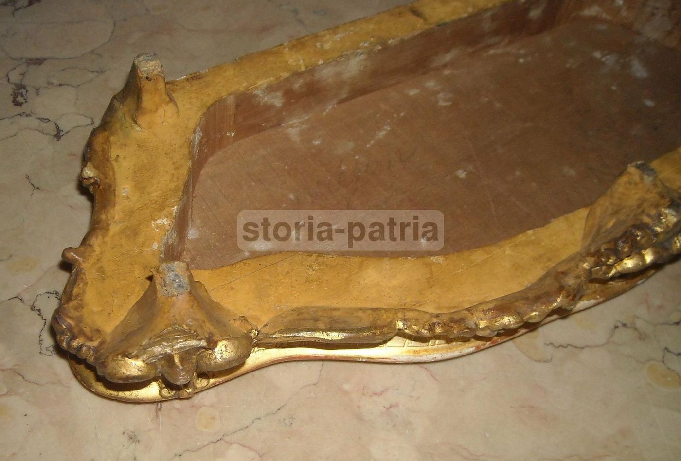 Base Antica In Legno Dorato Per Orologi E Sculture, XIX Secolo
