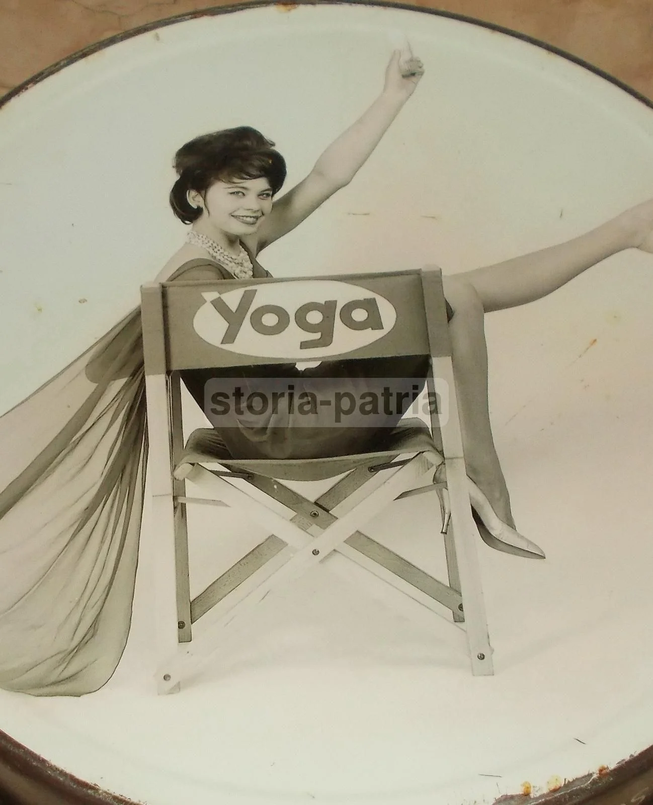 Vassoio Pubblicitario Vintage Yoga Succhi di Frutta Anni 90