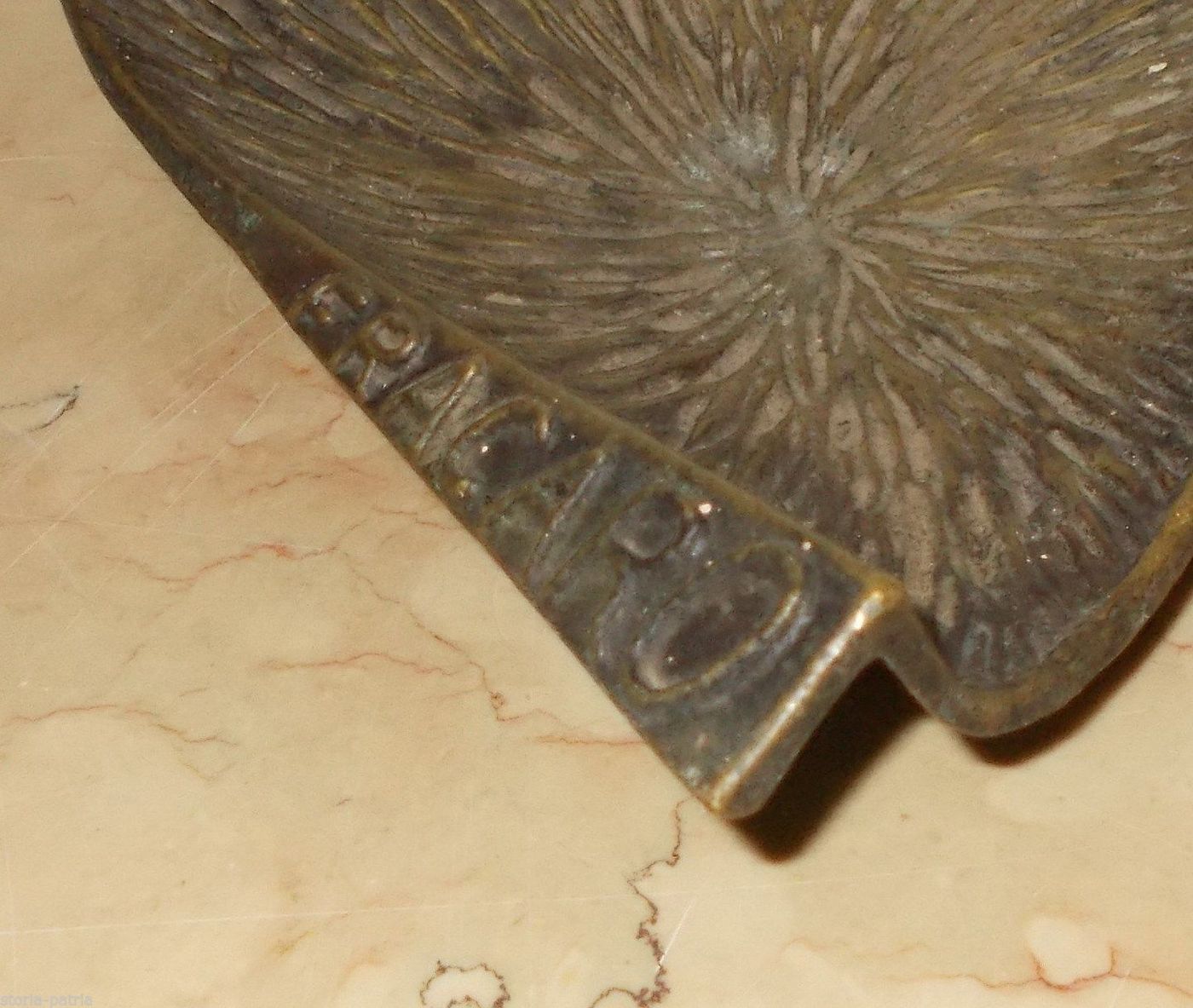 Soprammobile Pubblicitario Fonderie Fracaro Vicenza, Metallo Bronzato
