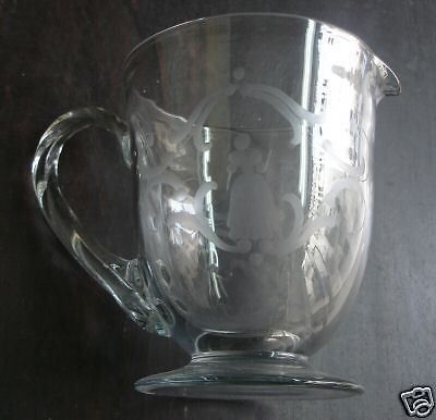 Caraffa In Vetro Inciso Veneziano Con Figure E Decorazioni Floreali