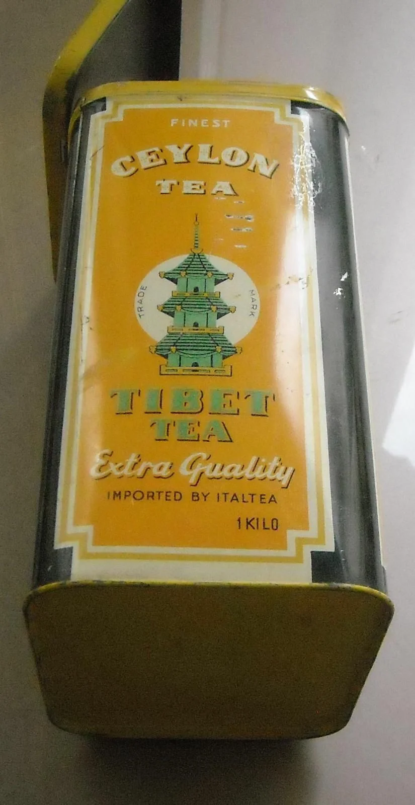 Vintage Advertising Box, Ceylon Tea Italtea Milan, 1930s-1960s