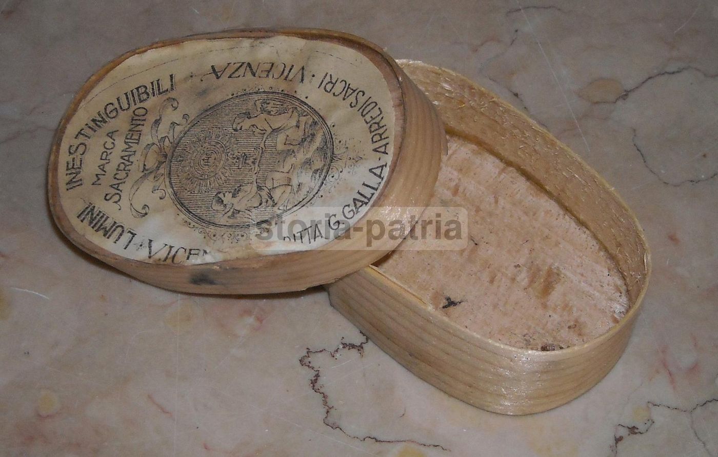 Scatola Lumini Sacramento G. Galla Vicenza Fine 800 Primi 900